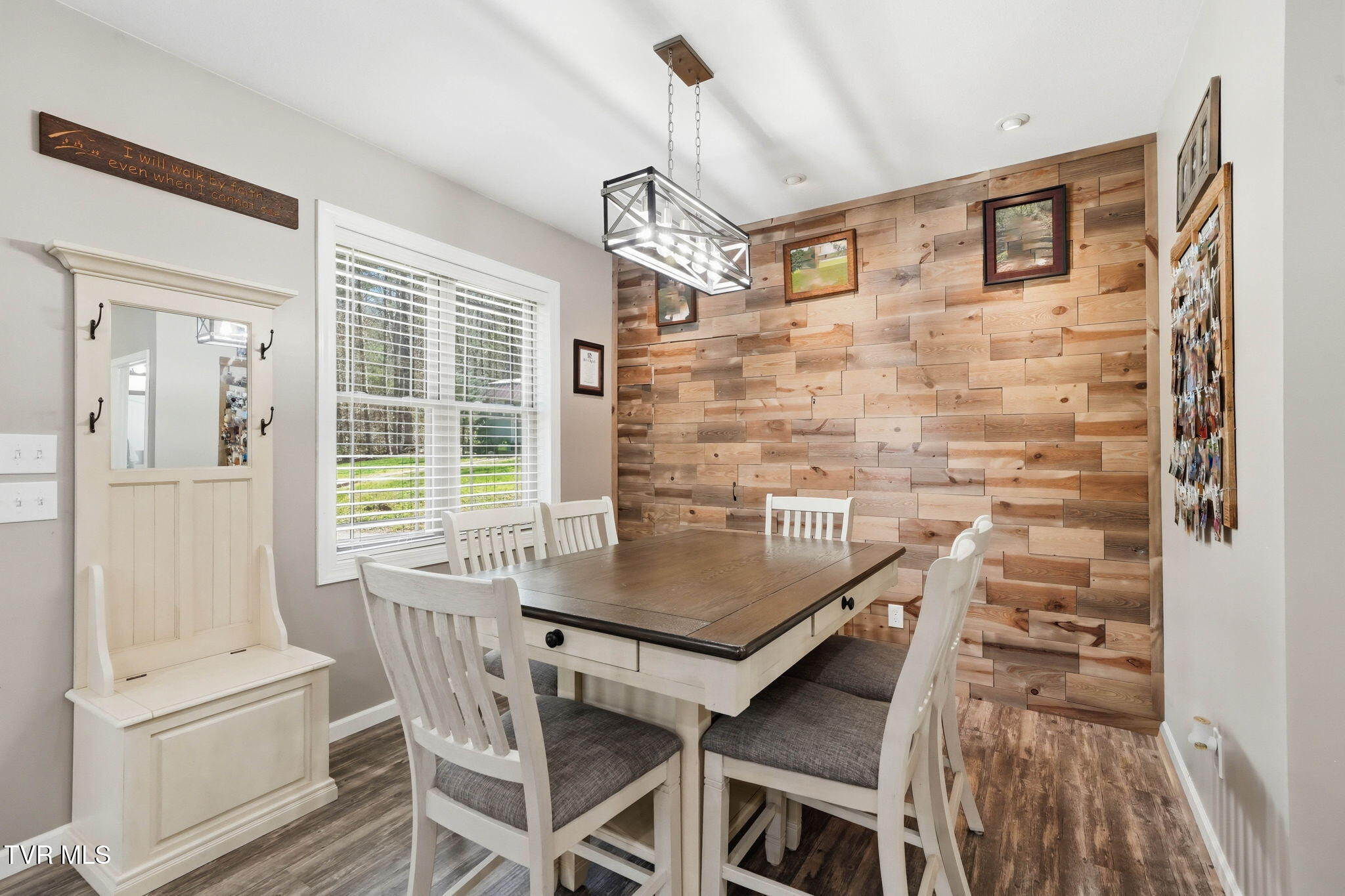 289 Myrtle Drive Butler, TN 37640 - Photo 9 of 40 289 Myrtle Drive