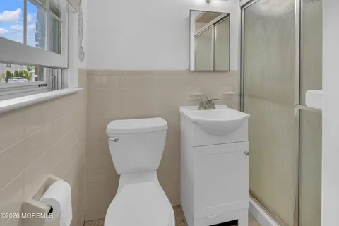 $1,100,000 | 18 Foley Avenue, Edison, NJ 08820