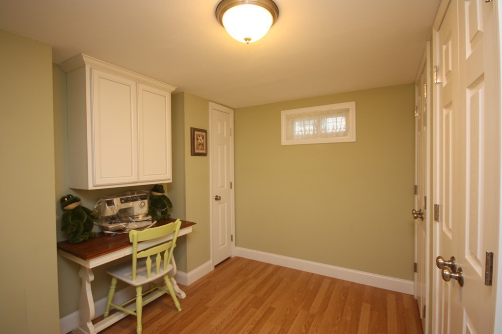 300 Douglas Road Lowell, MA 01852 - Photo 10 of 15 Gallery Image 10