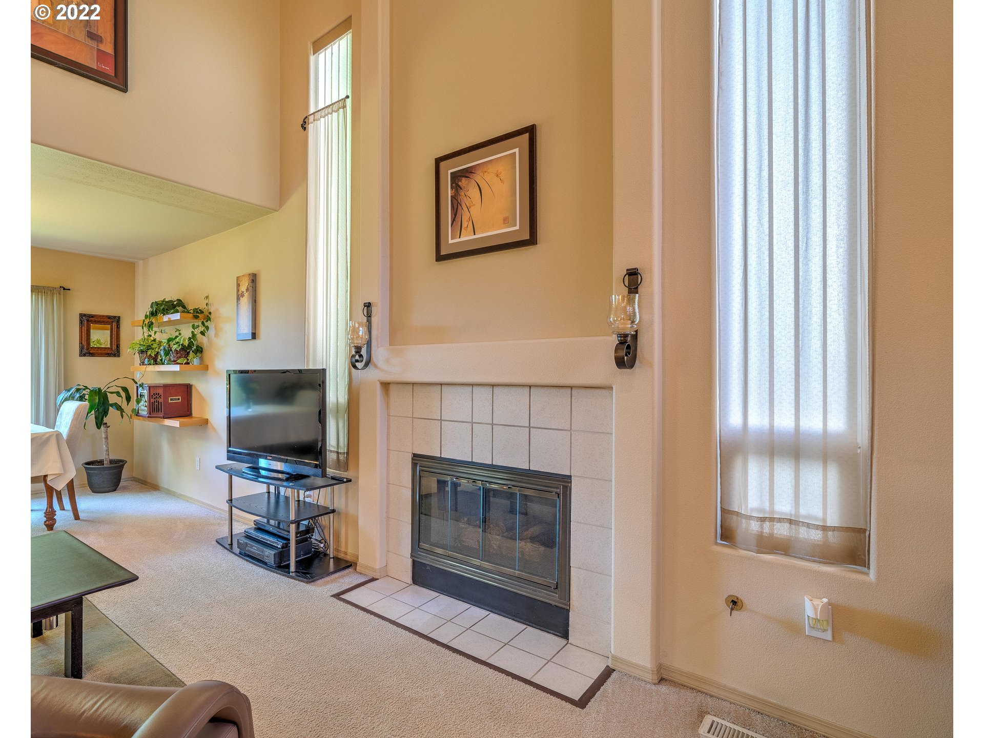 15718 Northwest Rondos Drive Portland, OR 97229 - Photo 7 of 32 Gallery Image 7
