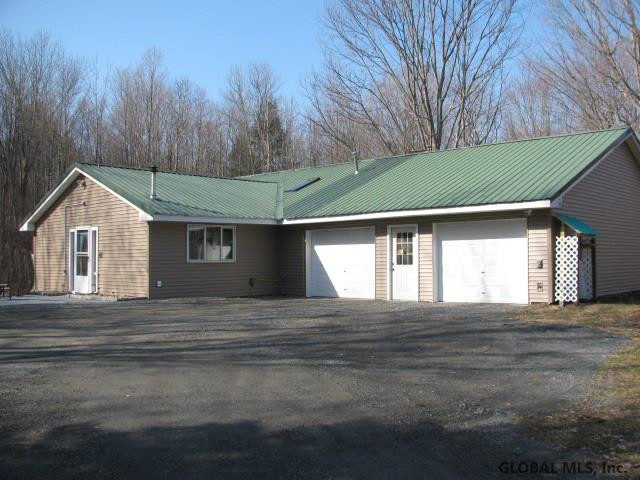 317 Lakeview Road Mayfield, NY 12117 - Photo 1 of 25 Photo 1