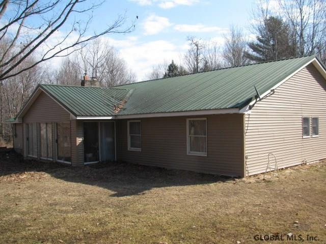 317 Lakeview Road Mayfield, NY 12117 - Photo 5 of 25 Photo 5