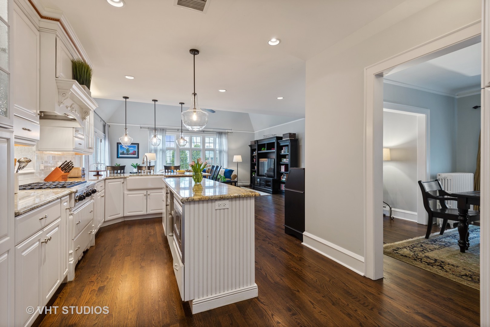 720 Forest Road Glenview, IL 60025 - Photo 8 of 33 Gallery Image 8