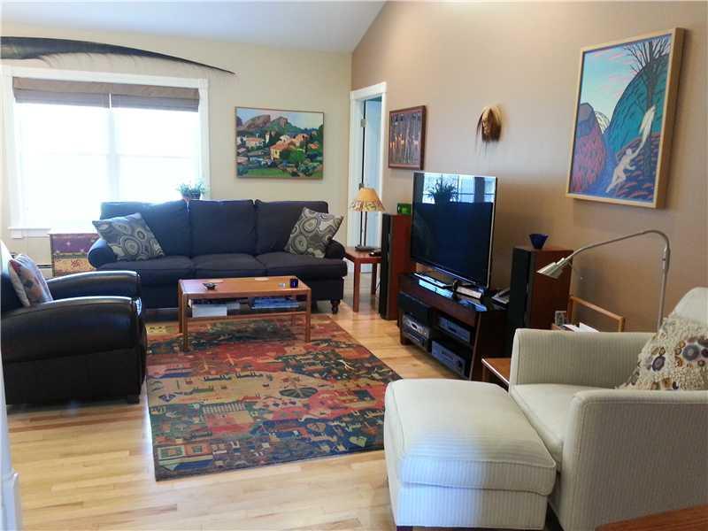 54 Highland Ridge Drive, Unit 54 Hampden, ME 04444 - Photo 7 of 34 Living Room.