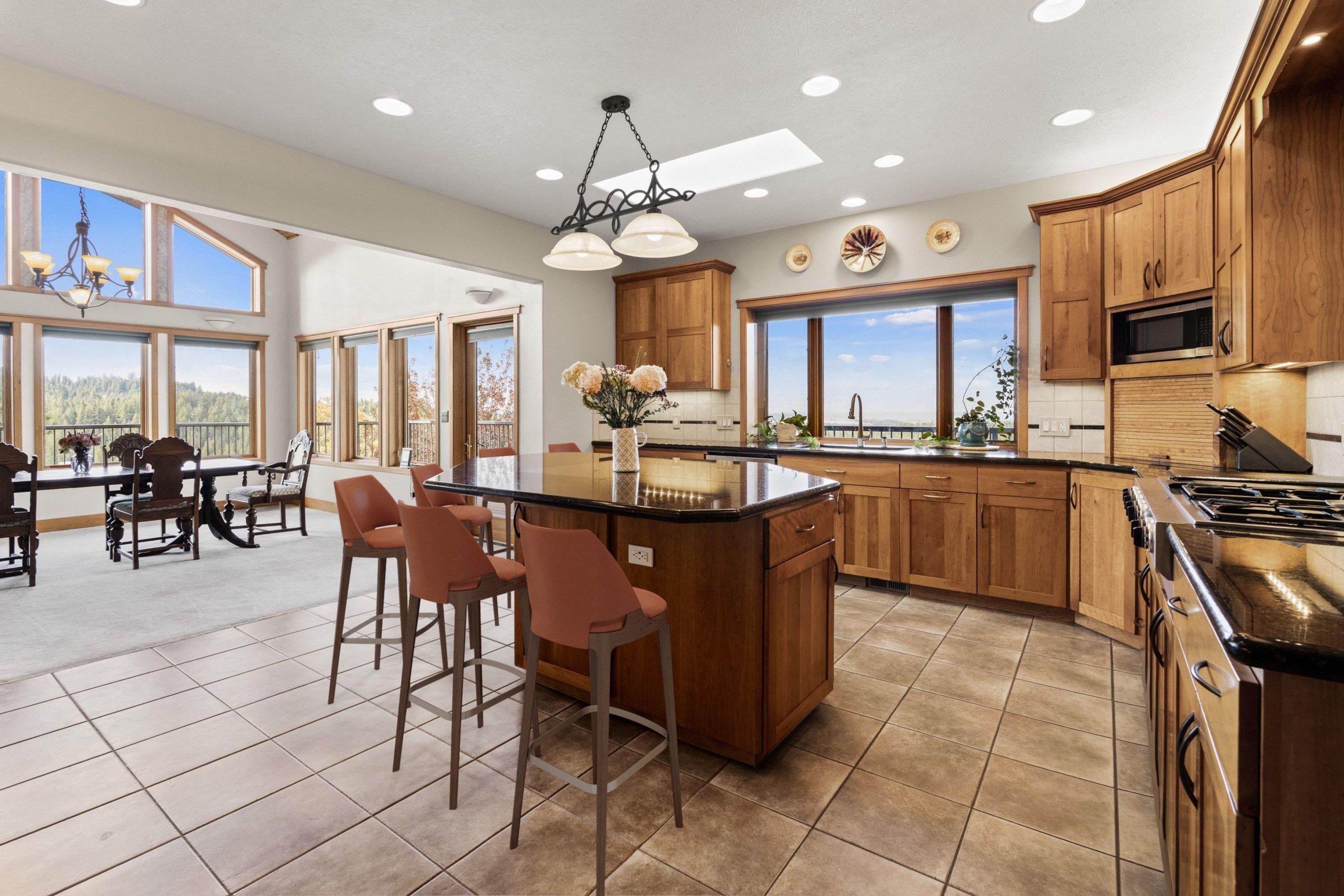 15716 North Scribner Branch Road Spokane, WA 99217 - Photo 13 of 50