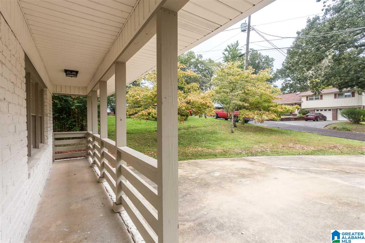 1608 Forest Ridge Road Homewood, AL 35226 - Photo 5 of 34