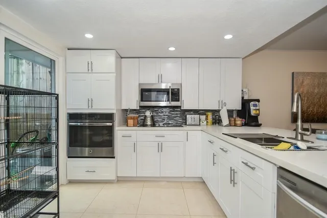 $2,300 | 6304 Riverview Way, Houston, TX 77057