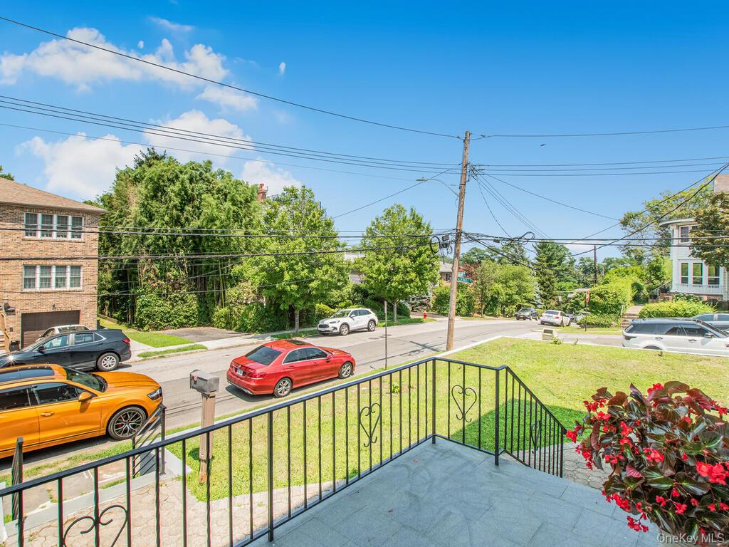 70 Normandy Road Yonkers, NY 10701 - Photo 7 of 26