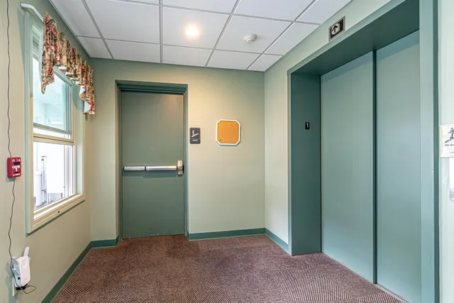 $3,500 | 29 Center Street, Unit 7, Goffstown, NH 03045