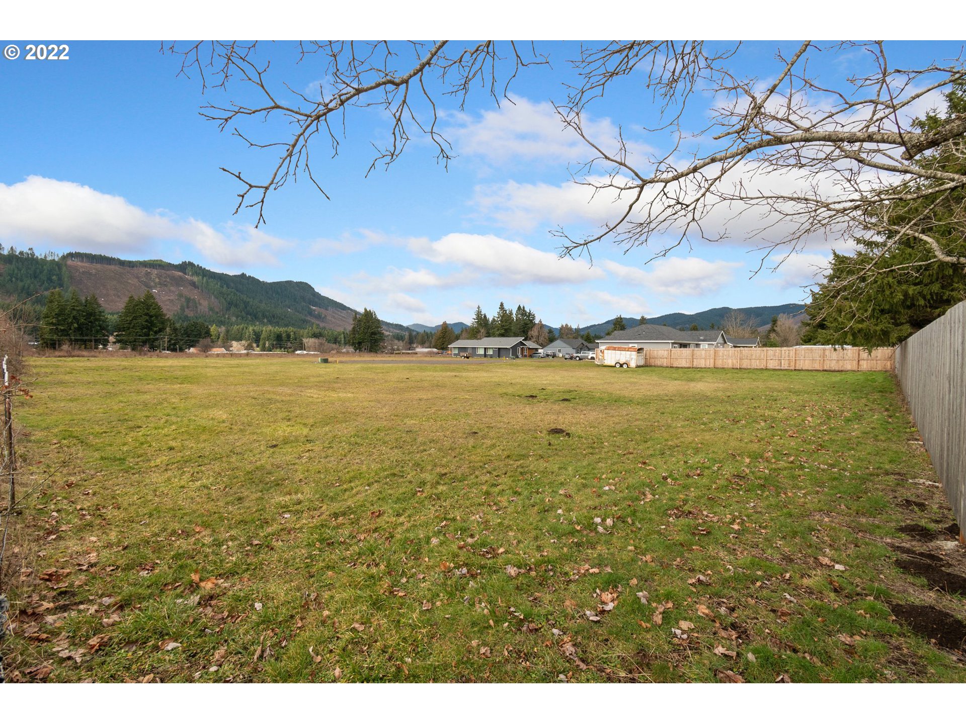 Cam Road, Unit 6 Carson, WA 98610 - Photo 3 of 10 Gallery Image 3