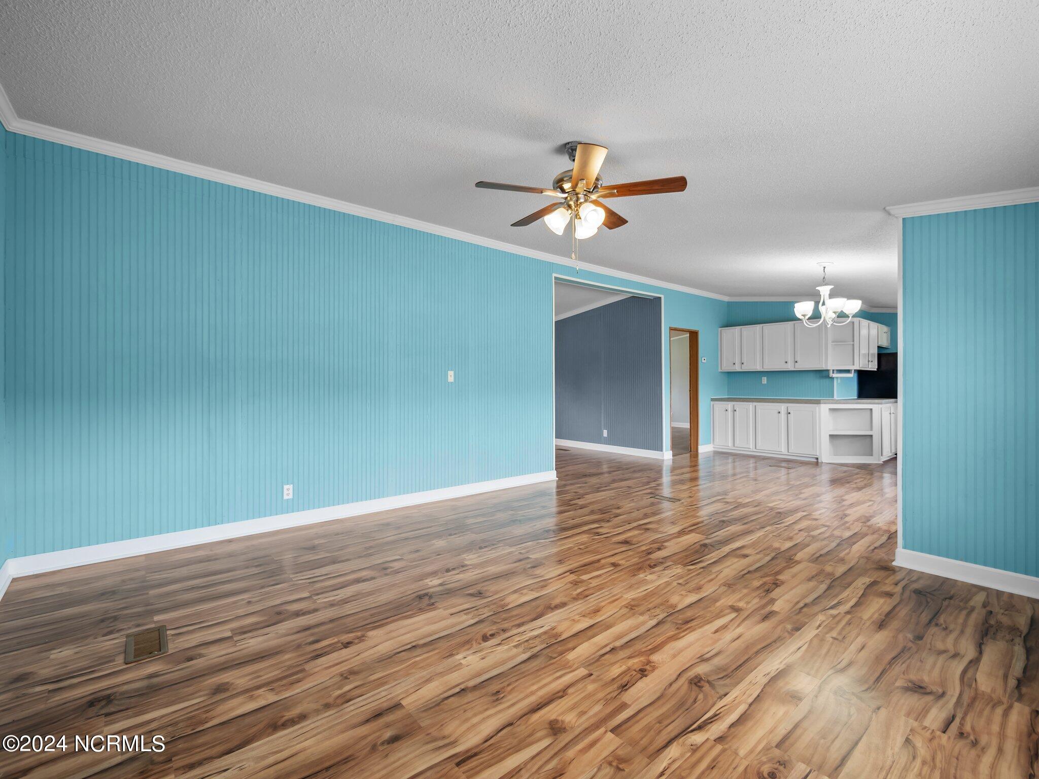 234 Haw Branch Road Richlands, NC 28574 - Photo 11 of 46 42-web-or-mls-P8057969
