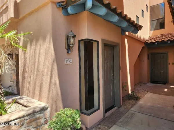 $419,900 | 20660 North 40th Street, Unit 2162, Phoenix, AZ 85050