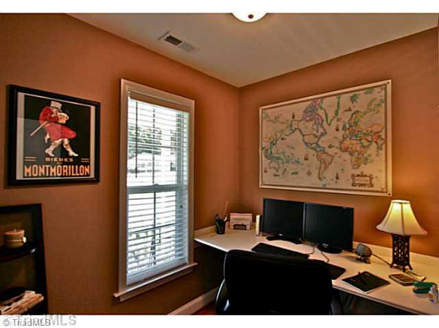 6891 Pritchett Road Browns Summit, NC 27214 - Photo 3 of 16 Executive Office/Suite.