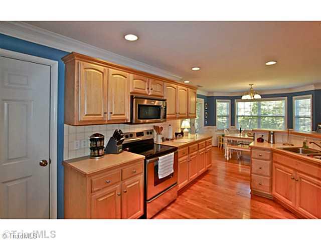 6891 Pritchett Road Browns Summit, NC 27214 - Photo 4 of 16 Kitchen.