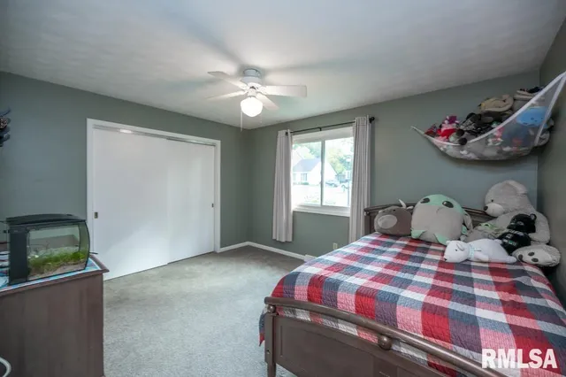 $268,000 | 6315 North Post Oak Road, Peoria, IL 61615