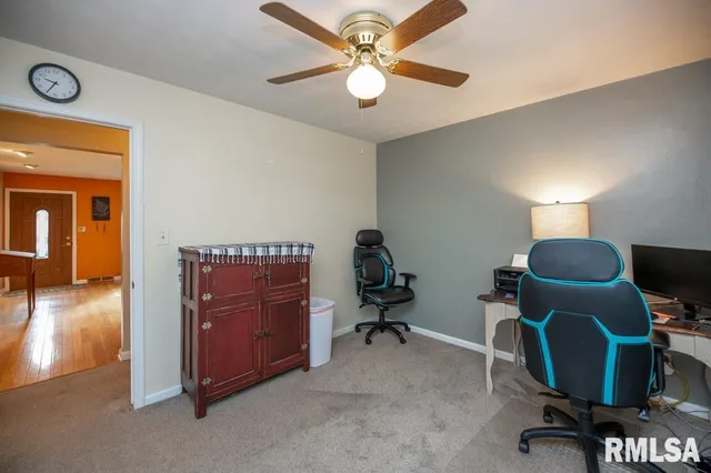 $268,000 | 6315 North Post Oak Road, Peoria, IL 61615