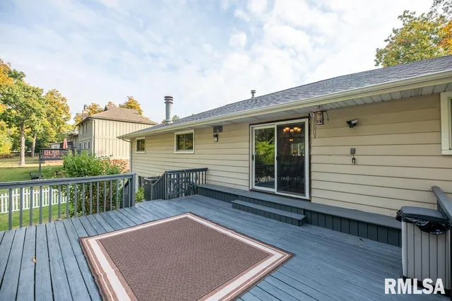 $268,000 | 6315 North Post Oak Road, Peoria, IL 61615