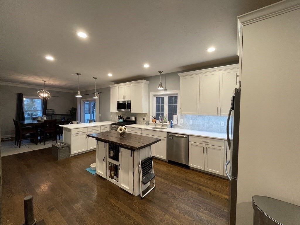 2 Ledge Road Chelmsford, MA 01863 - Photo 13 of 40