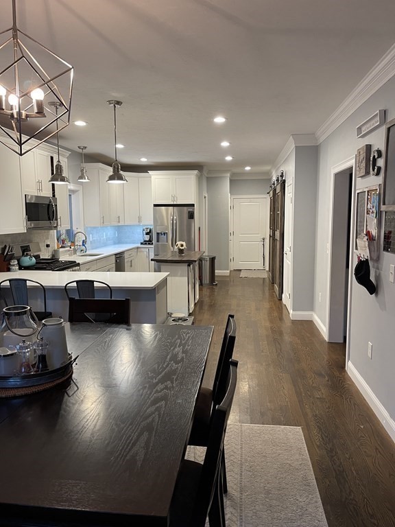 2 Ledge Road Chelmsford, MA 01863 - Photo 14 of 40