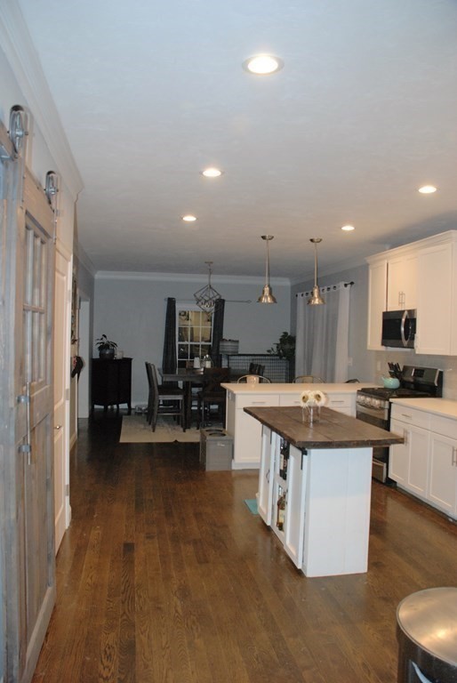 2 Ledge Road Chelmsford, MA 01863 - Photo 16 of 40