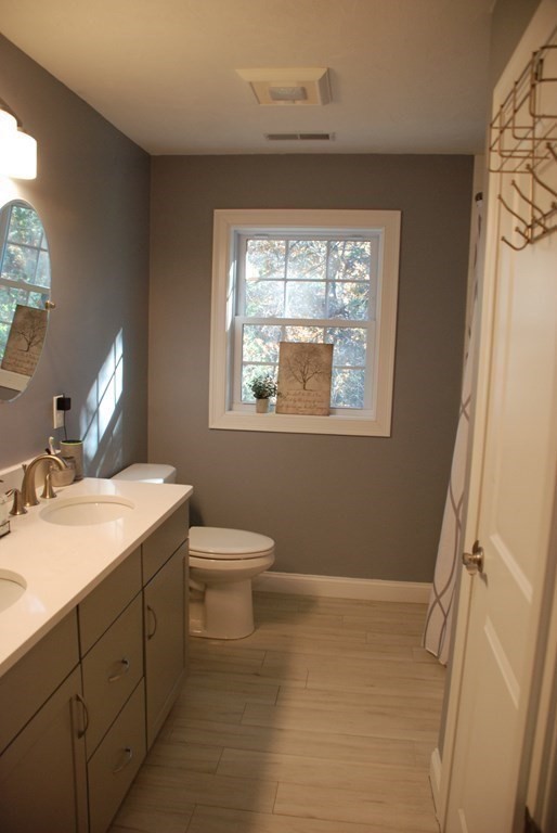 2 Ledge Road Chelmsford, MA 01863 - Photo 25 of 40