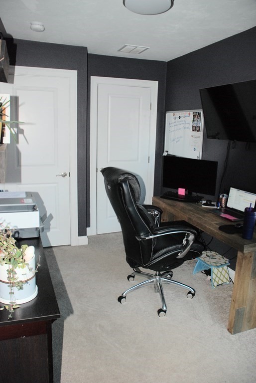 2 Ledge Road Chelmsford, MA 01863 - Photo 30 of 40