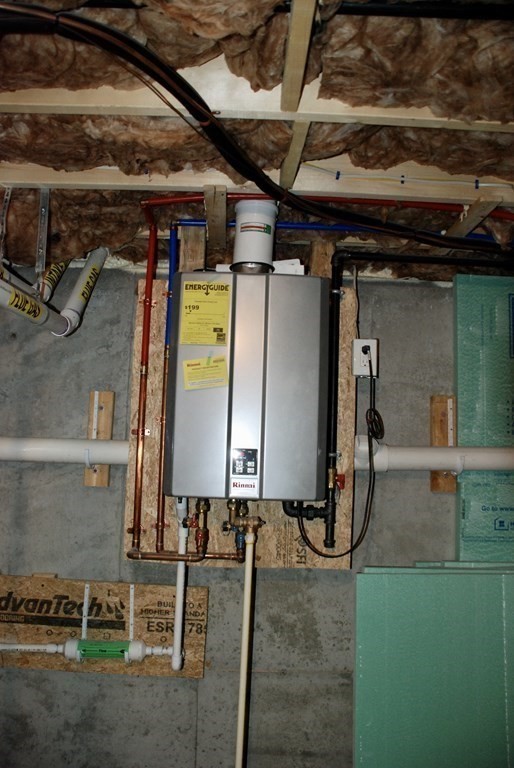 2 Ledge Road Chelmsford, MA 01863 - Photo 39 of 40