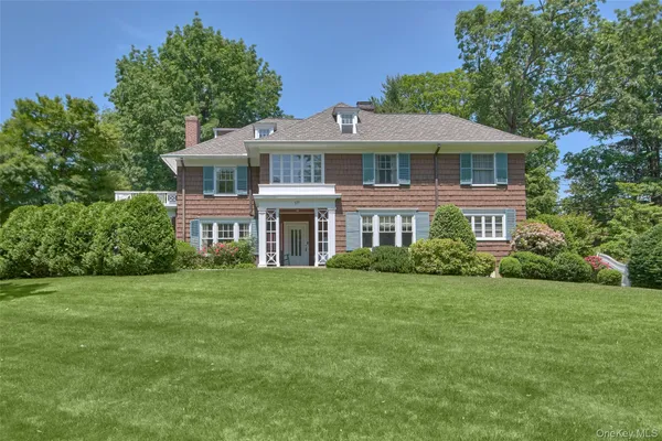 $1,975,000 | 111 Prospect Drive, Chappaqua, NY 10514