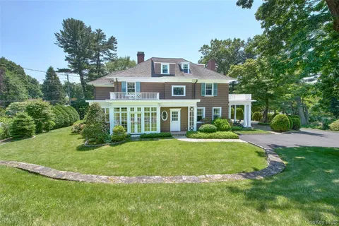 $1,975,000 | 111 Prospect Drive, Chappaqua, NY 10514