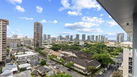 $220,000 | 824 Kinau Street, Unit 1211, Honolulu, HI 96813