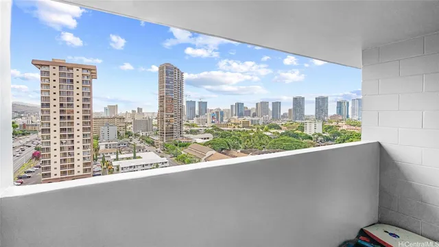 $220,000 | 824 Kinau Street, Unit 1211, Honolulu, HI 96813