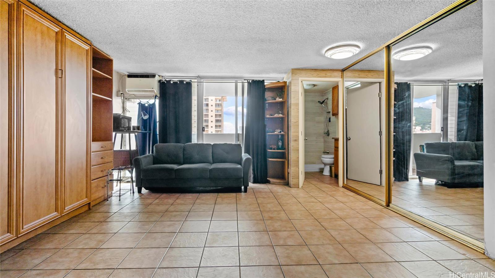 824 Kinau Street, Unit 1211 Honolulu, HI 96813 - Photo 8 of 20