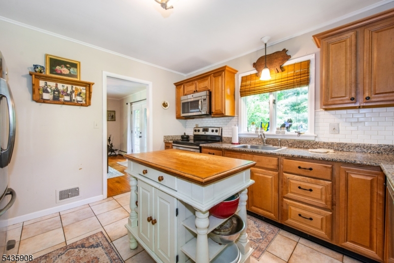 5 Pepperidge Road Boonton, NJ 07005 - Photo 19 of 36