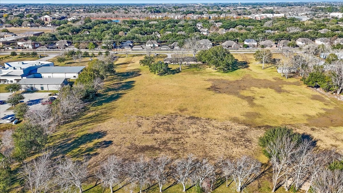 2829 Harkey Road Pearland, TX 77584 - Photo 4 of 15