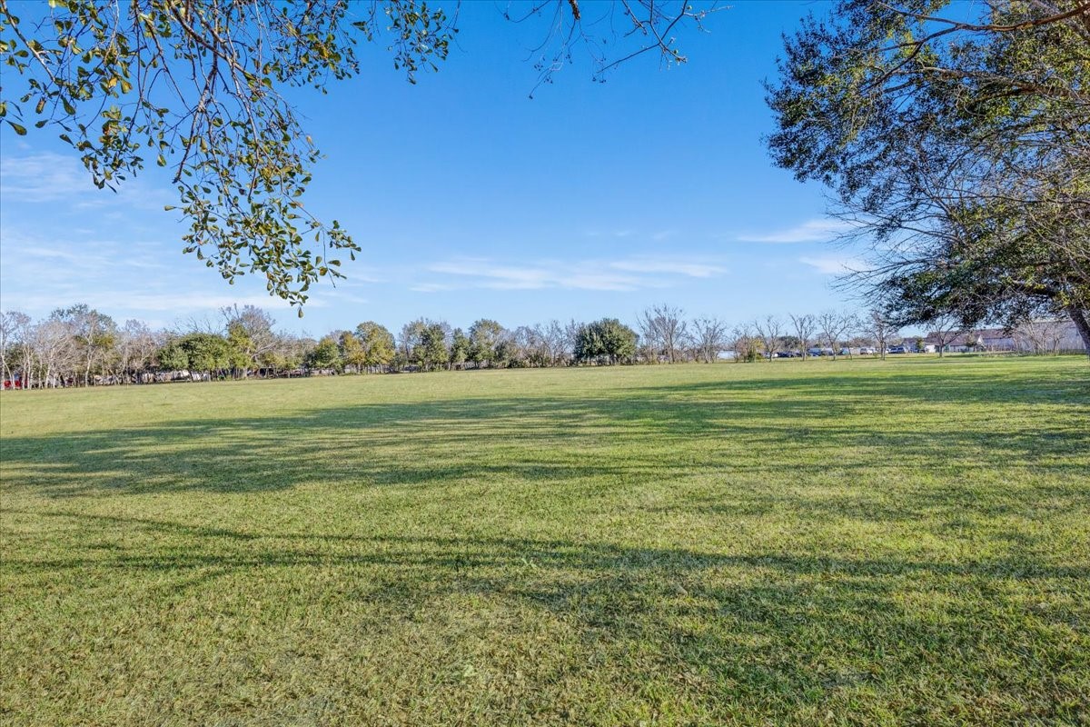 2829 Harkey Road Pearland, TX 77584 - Photo 9 of 15