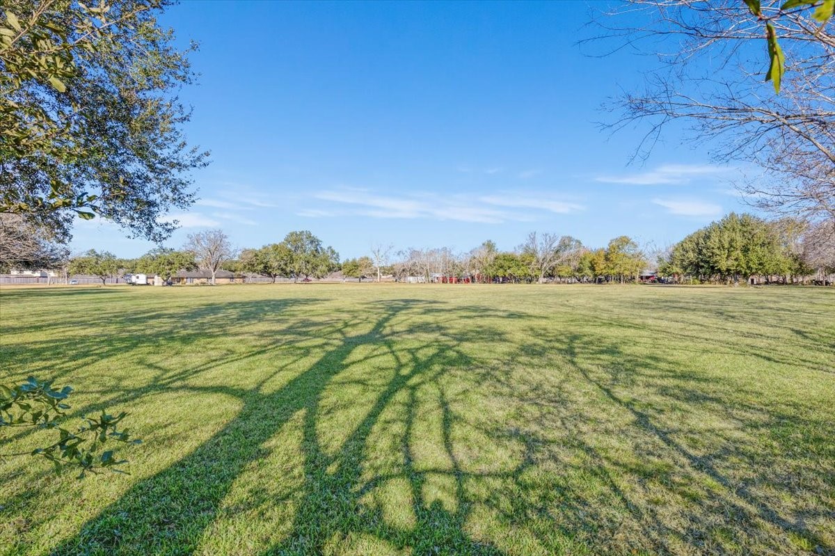 2829 Harkey Road Pearland, TX 77584 - Photo 10 of 15