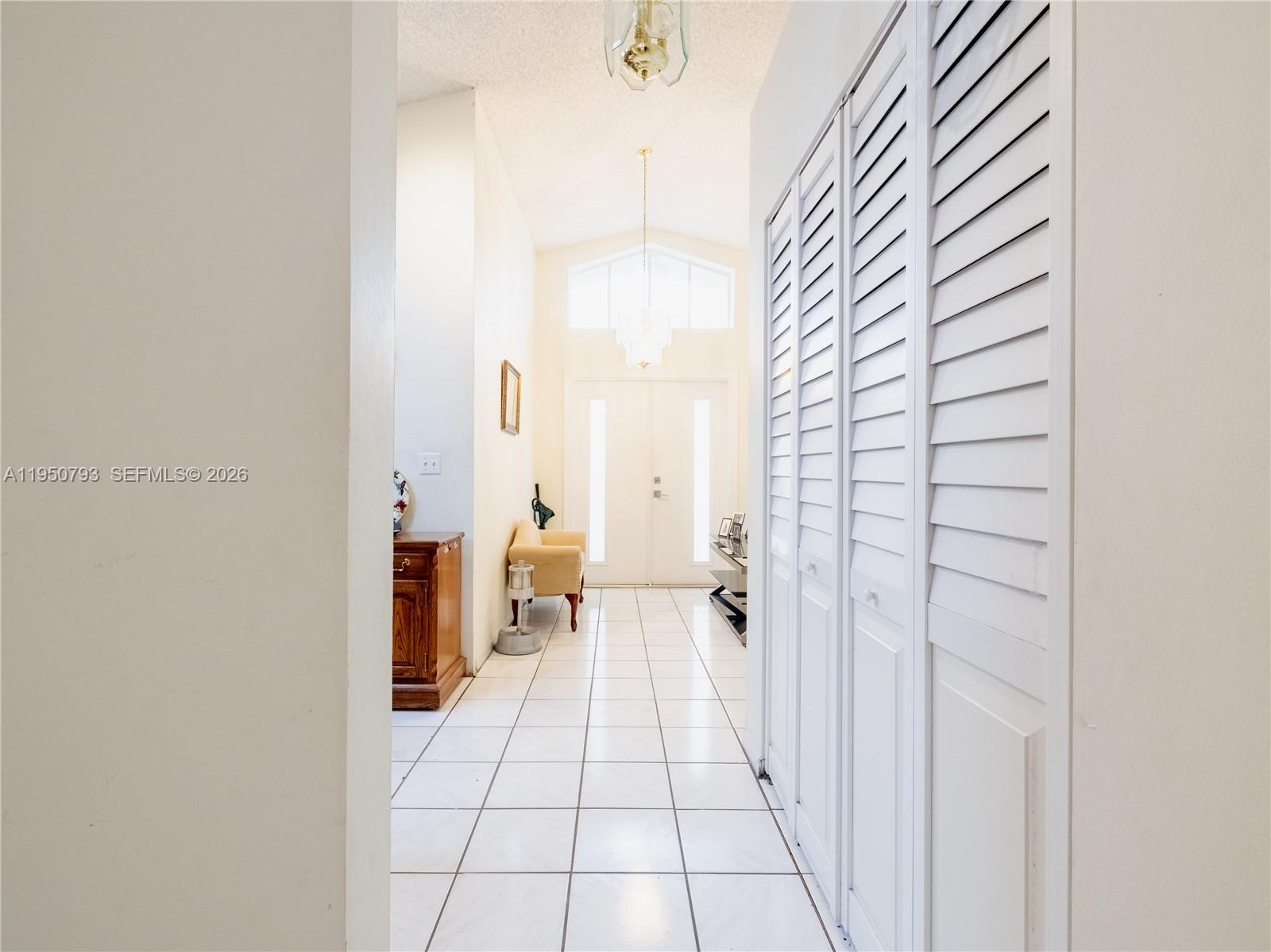 206 Southwest 159th Way Sunrise, FL 33326 - Photo 12 of 59