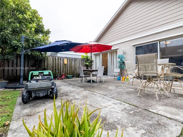 $3,500 | 206 Southwest 159th Way, Sunrise, FL 33326