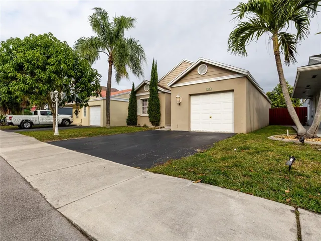 $3,500 | 206 Southwest 159th Way, Sunrise, FL 33326