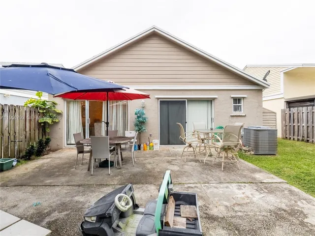 $3,500 | 206 Southwest 159th Way, Sunrise, FL 33326