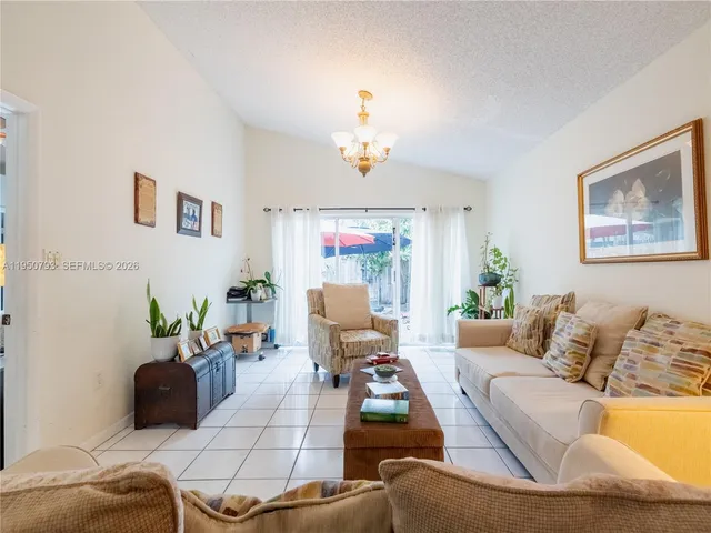 $3,500 | 206 Southwest 159th Way, Sunrise, FL 33326