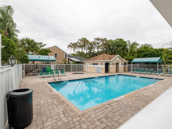 $3,300 | 206 Southwest 159th Way, Sunrise, FL 33326