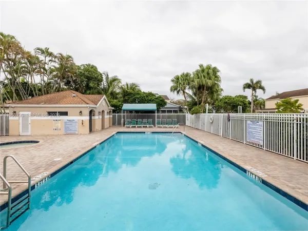 $3,300 | 206 Southwest 159th Way, Sunrise, FL 33326