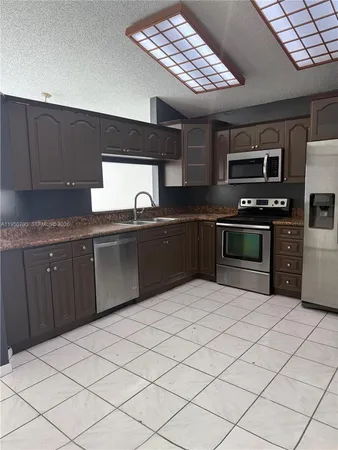 $3,300 | 206 Southwest 159th Way, Sunrise, FL 33326
