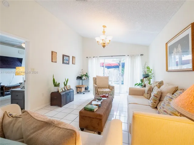 $3,500 | 206 Southwest 159th Way, Sunrise, FL 33326