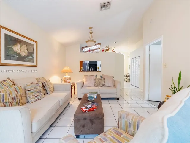 $3,500 | 206 Southwest 159th Way, Sunrise, FL 33326