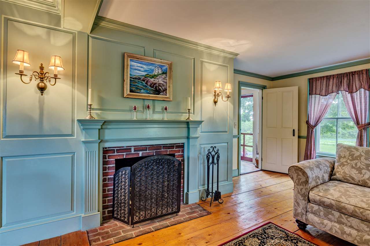 64 Little Sunapee Road New London, NH 03257 - Photo 17 of 39