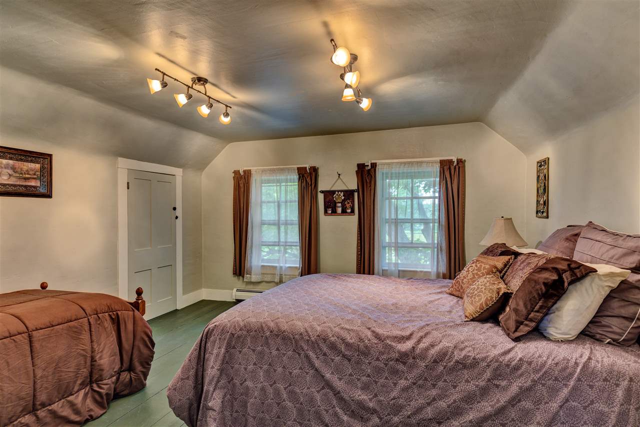 64 Little Sunapee Road New London, NH 03257 - Photo 25 of 39