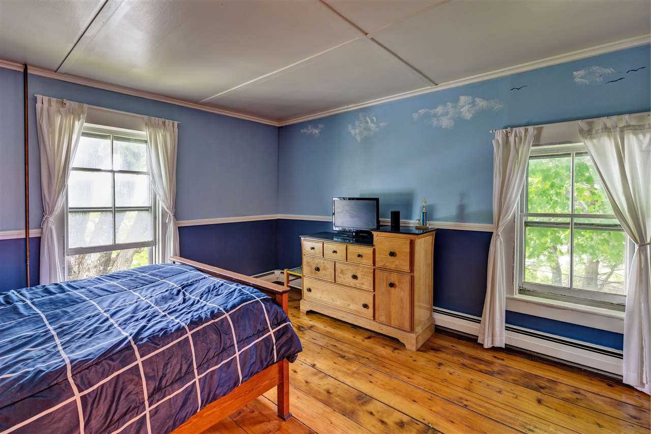 64 Little Sunapee Road New London, NH 03257 - Photo 28 of 39