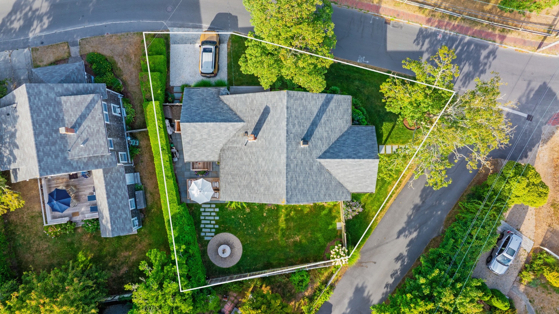 1 Grove Lane Nantucket, MA 02554 - Photo 2 of 44